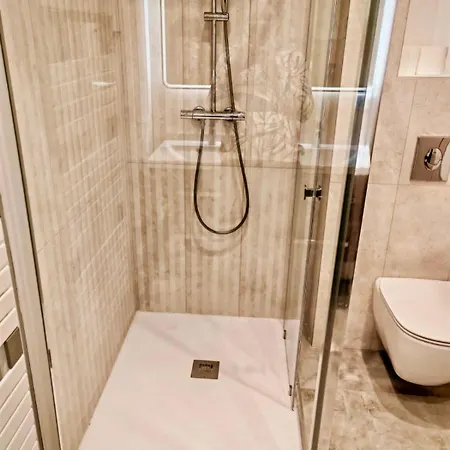 Porticcio, 2 To 6 People, 3 Bedrooms, Terrace, Beach, Restaurant Appartamento *